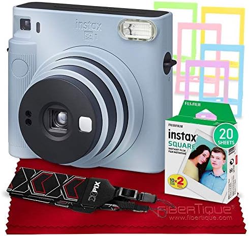 Instant fotoaparat Fujifilm Instax SQ1 (Glacier Blue) s osnovnim priborom komplet uključuje Instant film Instax